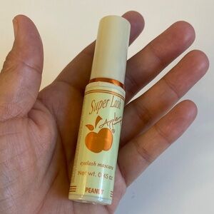 Apple Super Lash Mascara - Cream and Orange